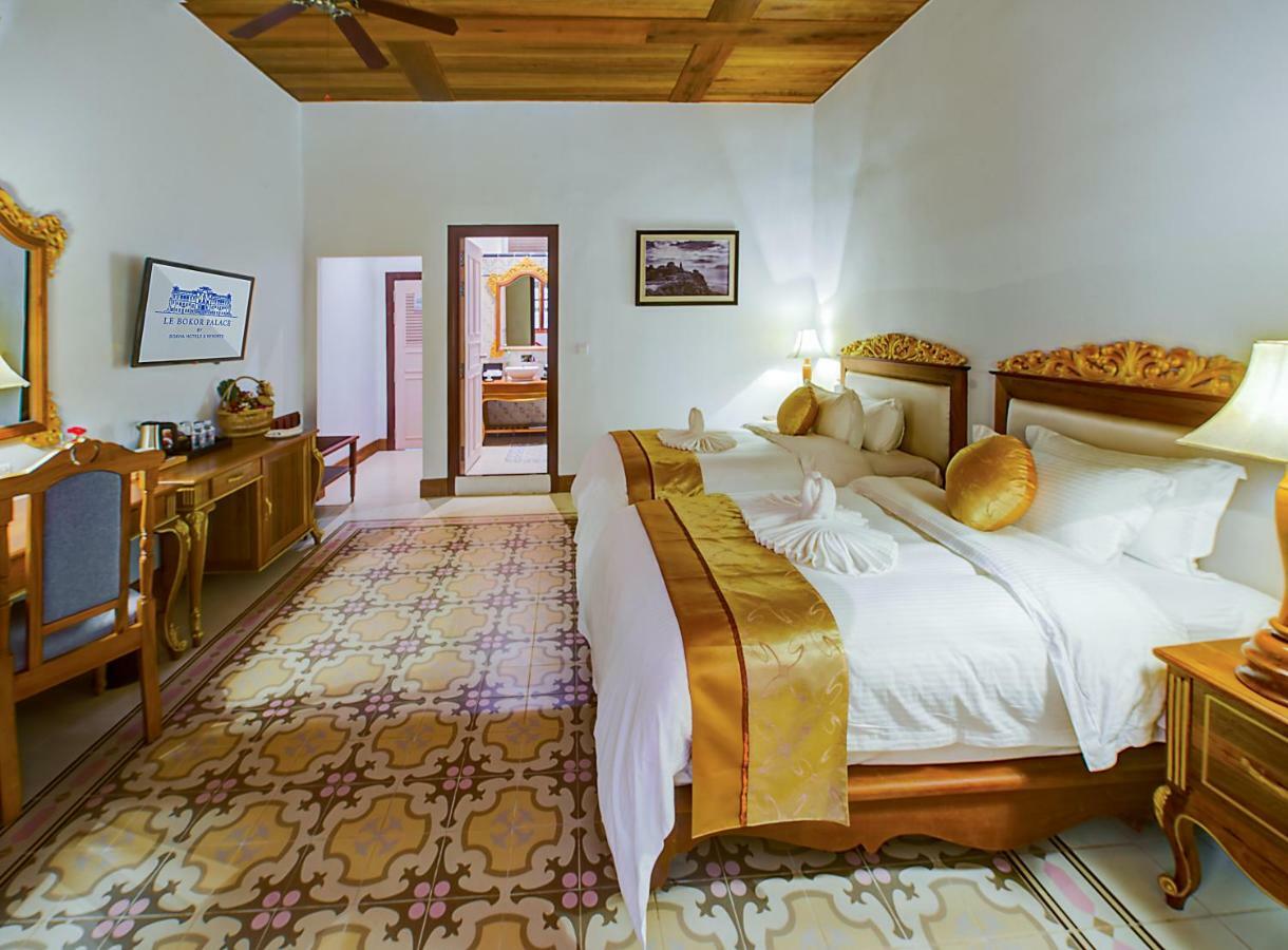 Le Bokor Palace Kampot Extérieur photo